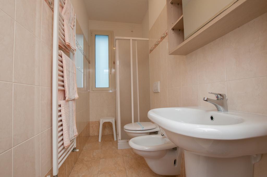 Residence Blu Marine 里米尼 外观 照片
